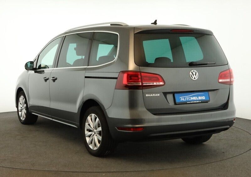 Gebraucht VW Sharan Highline 150 PS (110 kW) 2021 Indiumgrau metallic Van / Kleinbus
