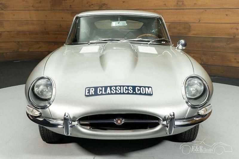 Usata Jaguar E-Type 265 CV (194 kW) 1964 Grigio Coupé