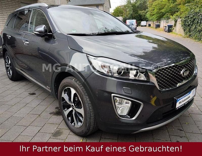 Gebraucht Kia Sorento Spirit 200 PS (147 kW) 2016 Grau SUV