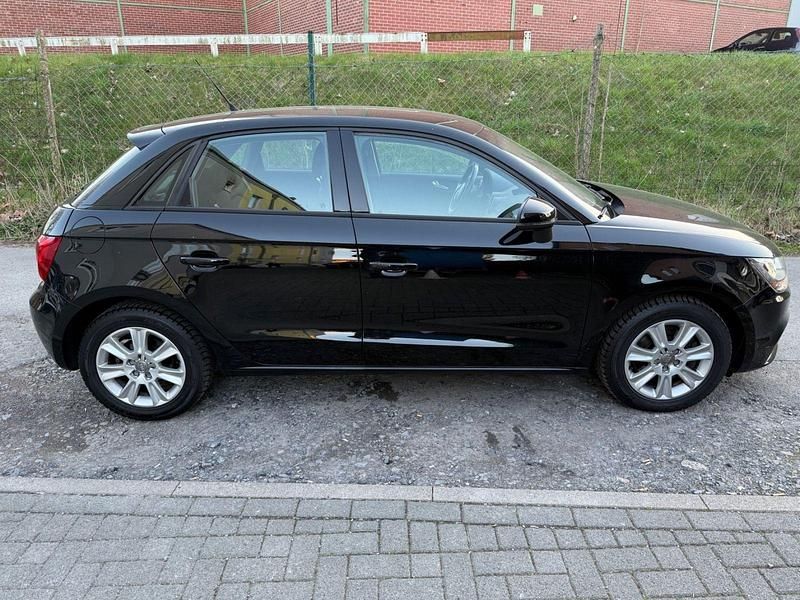 Gebraucht Audi A1 Sportback Attraction 122 PS (89 kW) 2013 Schwarz Kleinwagen
