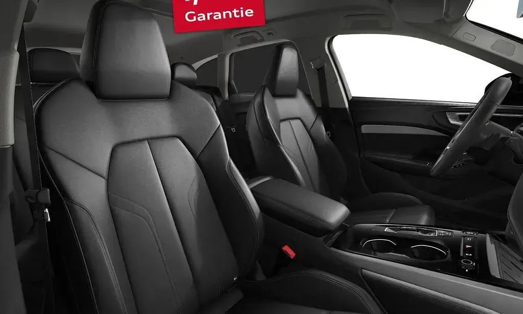 Gebraucht Audi A5 Ambiente 204 PS (150 kW) 2025 Mythosschwarz metallic Kombi