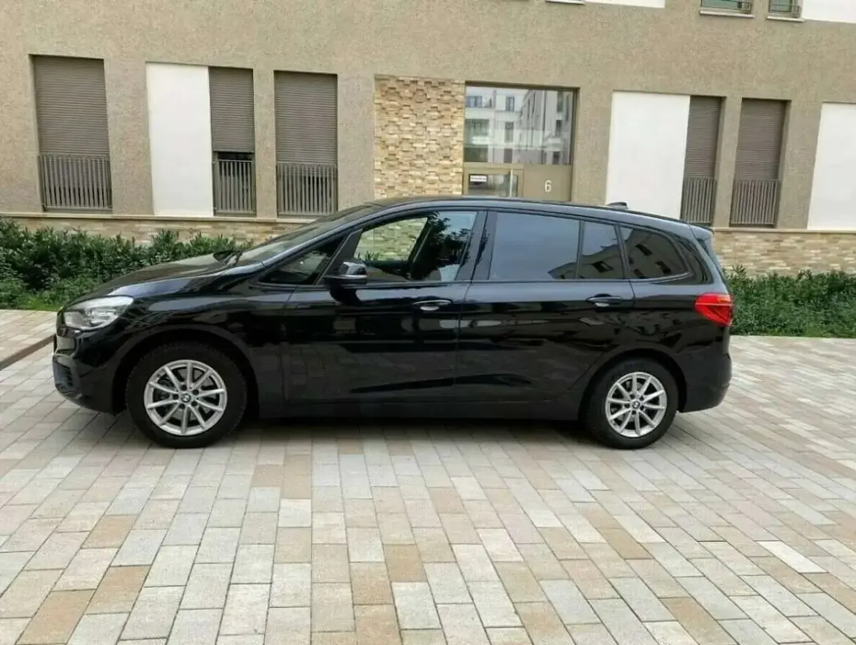Gebraucht BMW 218 Gran Tourer Advantage 136 PS (100 kW) 2016 Van / Kleinbus