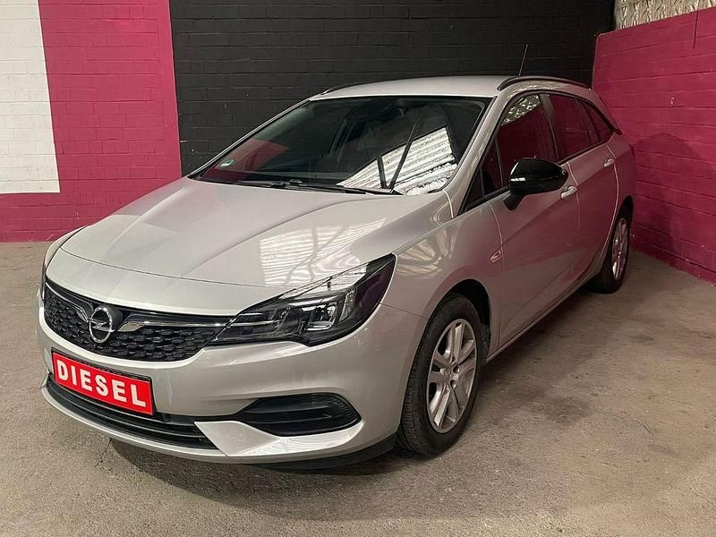 Gebraucht Opel Astra Edition 122 PS (89 kW) 2021 Silber Kombi