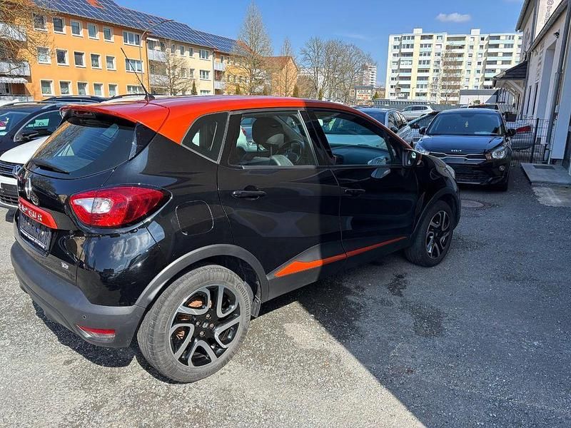 Gebraucht Renault Captur Intens 118 PS (86 kW) 2016 Schwarz SUV