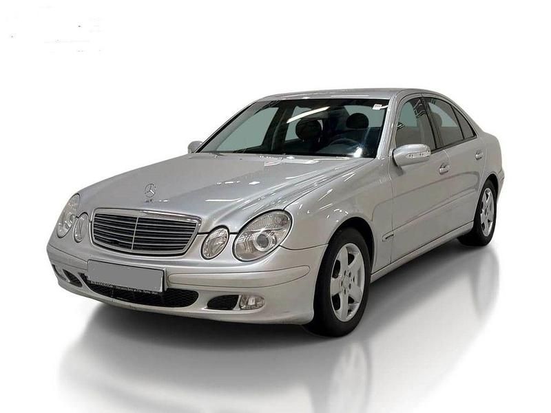 Silber Gebraucht 2003 Mercedes E270 Limousine | 4.900 € (Fairer Preis) - Bild 1/4