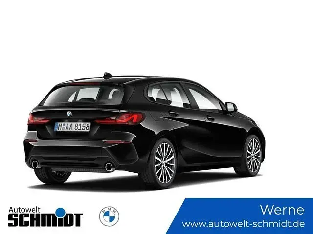 Gebraucht BMW 120 Advantage 190 PS (139 kW) 2022 Schwarz Limousine