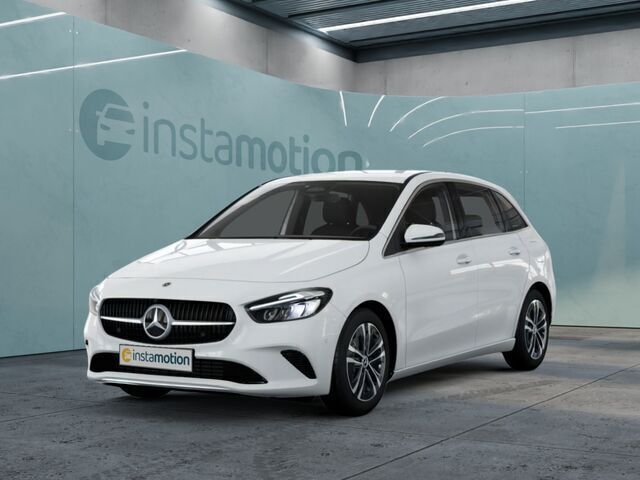 Weiß Gebraucht 2024 Mercedes B200 Van / Kleinbus | 35.150 € (Teuer) - Bild 1/2