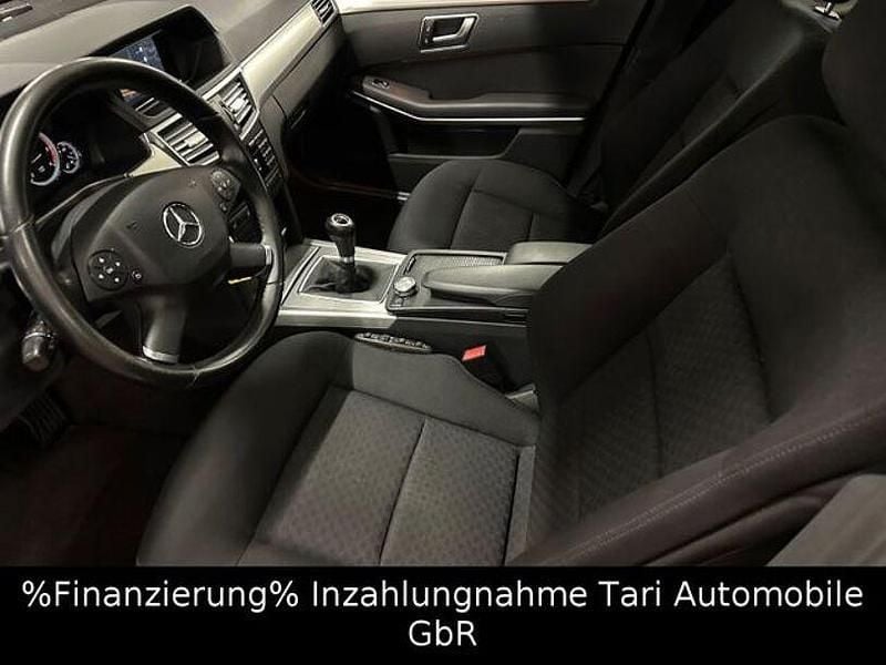 Usata Mercedes E220 170 CV (125 kW) 2012 Nero Station wagon