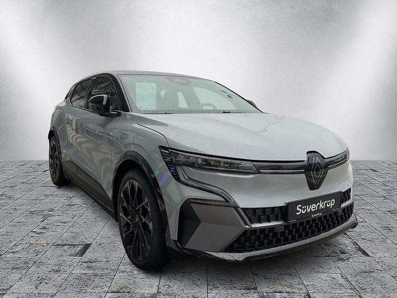 Neu Renault Megane E-Tech Esprit Alpine 55 kW (75 PS) 2026 Grau Limousine