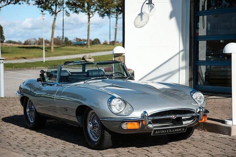 Gebraucht Jaguar E-Type 269 PS (197 kW) 1969 Silber Cabrio