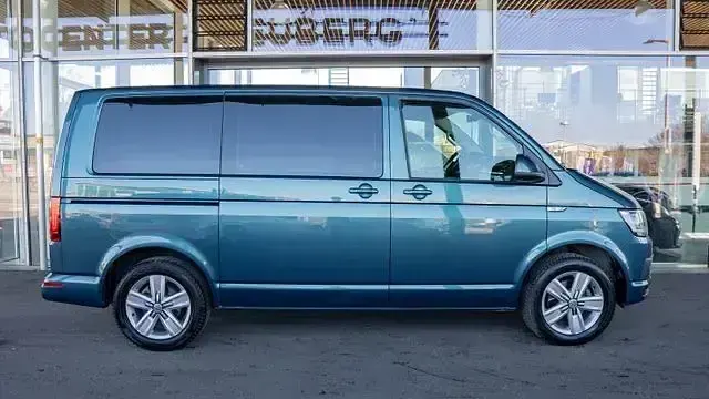 Używany VW Multivan 102 KM (75 kW) 2018 Andere Minivan