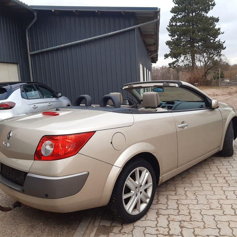 Gebraucht Renault Mégane Cabriolet 135 PS (99 kW) 2005 Gelb Cabrio