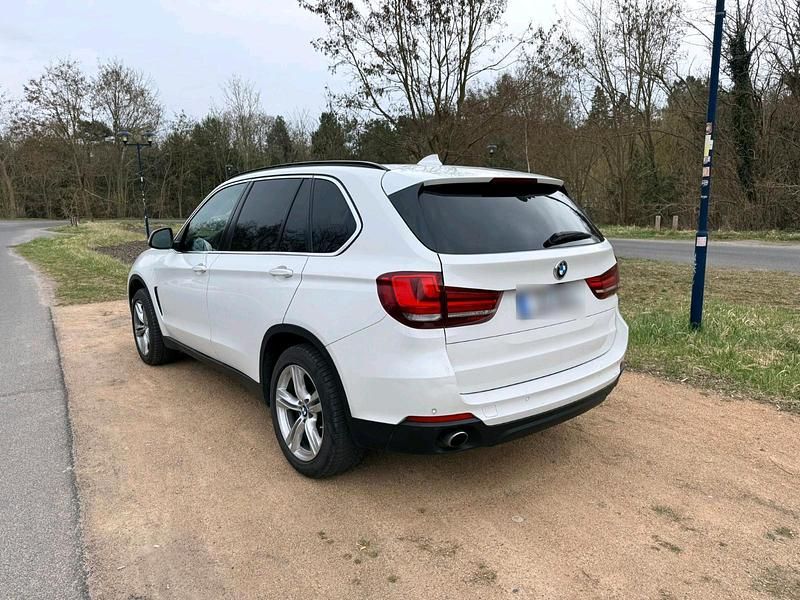 Second-hand BMW X5 231 CP (169 kW) 2017 Alb SUV