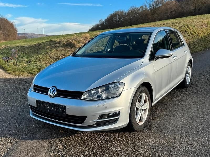 Gebraucht VW Golf VII 105 PS (77 kW) 2013 Silber Kleinwagen