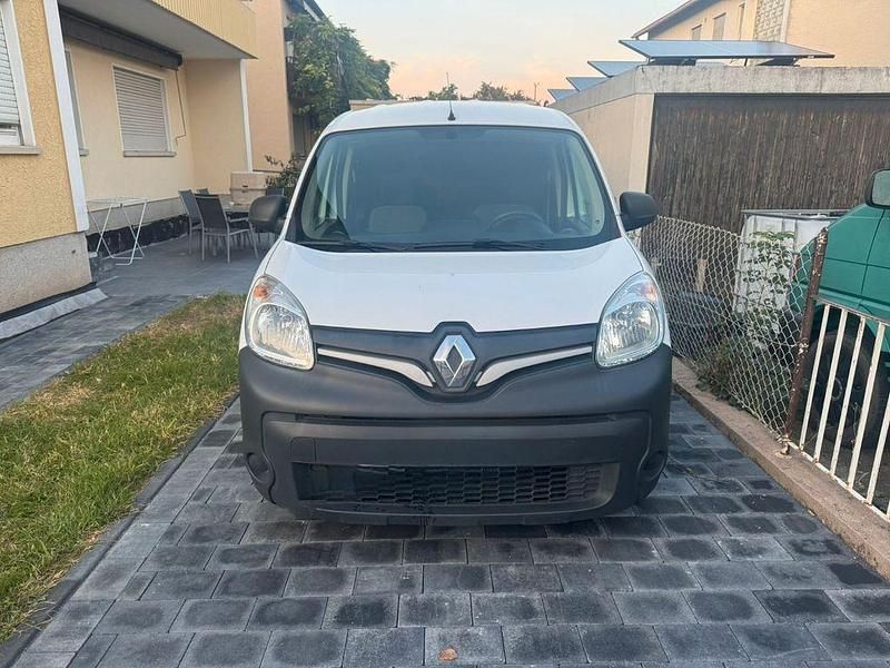 Weiß Gebraucht 2020 Renault Kangoo LIMITED Van / Kleinbus | 8.490 € (Guter Preis) - Bild 1/4