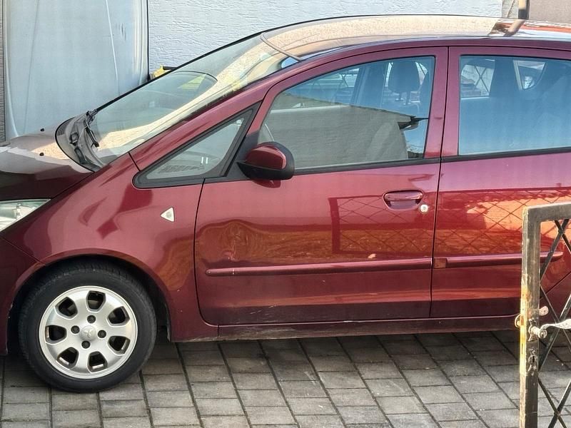 Gebraucht Mitsubishi Colt 95 PS (69 kW) 2007 Andere farben Kleinwagen