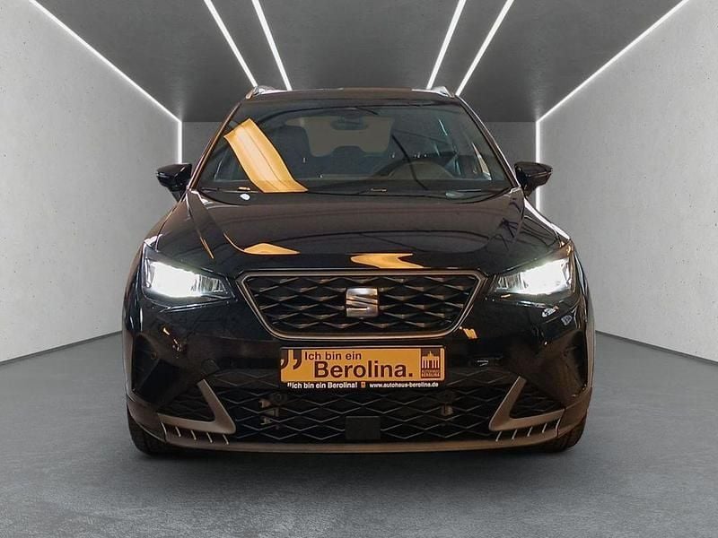Neu Seat Arona FR 116 PS (85 kW) 2025 Schwarz SUV
