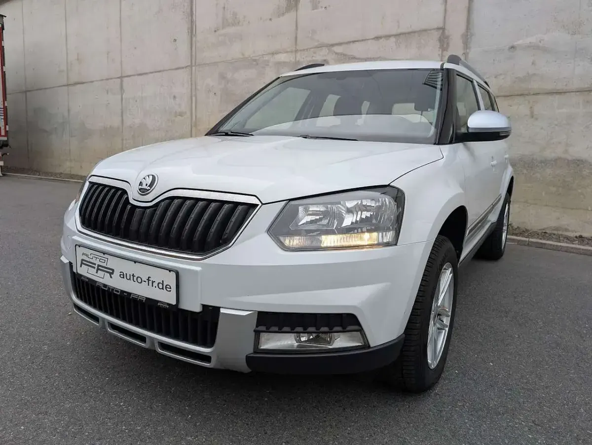 Gebraucht Skoda Yeti 125 PS (91 kW) 2017 Weiß SUV