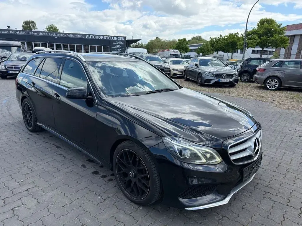 Gebraucht Mercedes E300 AMG 204 PS (150 kW) 2013 Schwarz Kombi