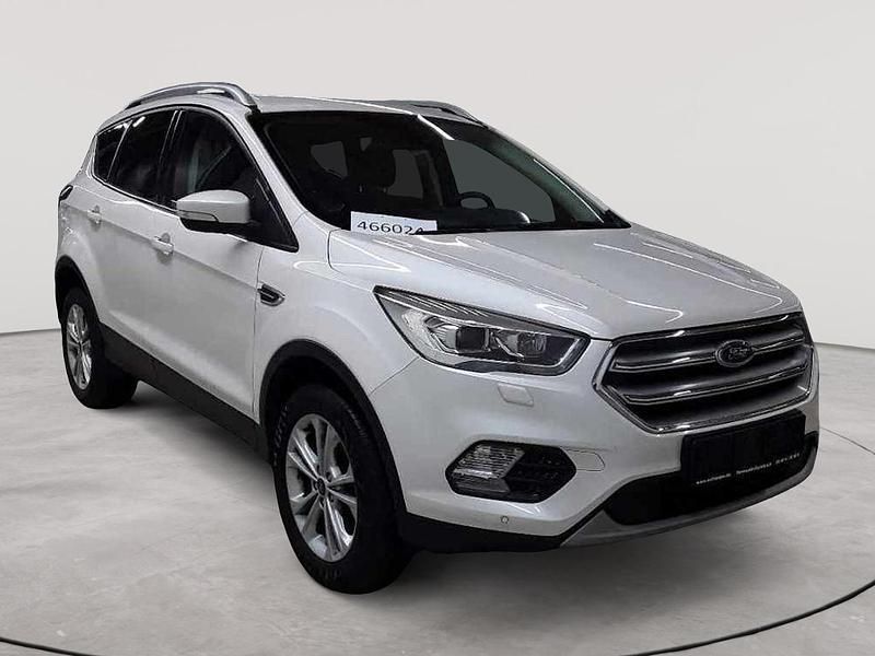 Gebraucht Ford Kuga Titanium 180 PS (132 kW) 2019 Arktisweiß metallic SUV