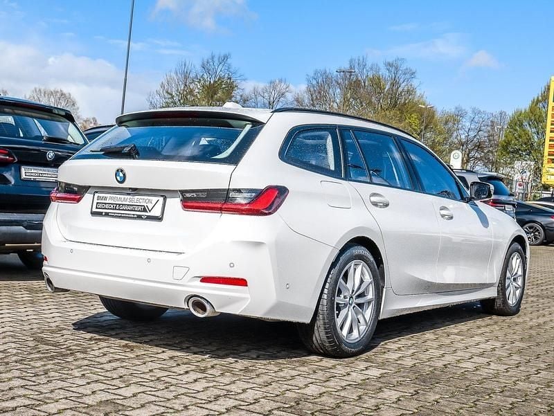 Gebraucht BMW 320 Comfort Edition 184 PS (135 kW) 2025 Weiß Kombi
