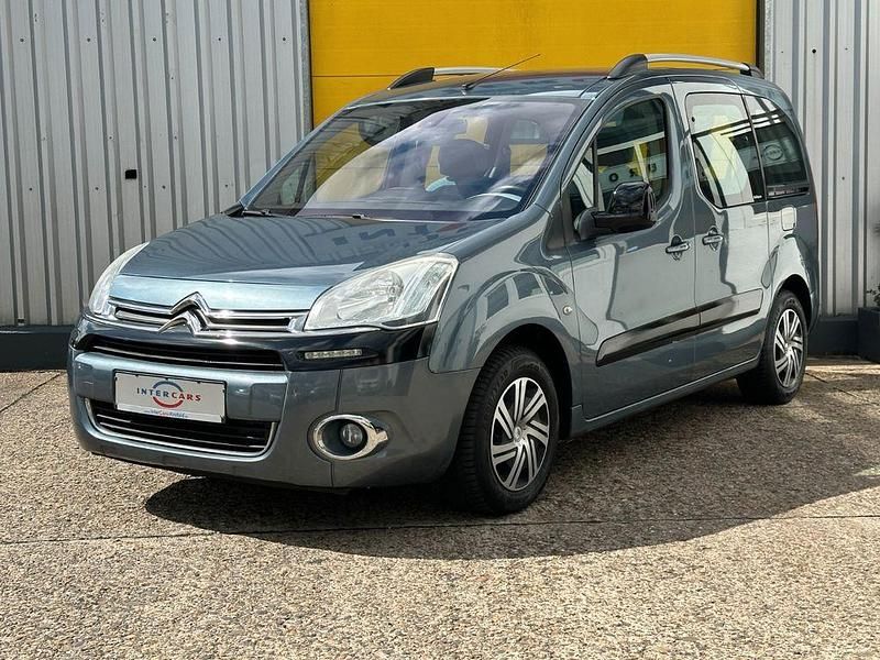 Blau Gebraucht 2012 Citroën Berlingo SELECTION Van / Kleinbus | 7.900 € (Fairer Preis) - Bild 1/4