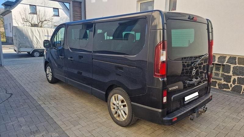 Gebraucht Nissan NV300 Premium Edition 170 PS (125 kW) 2020 Schwarz Van