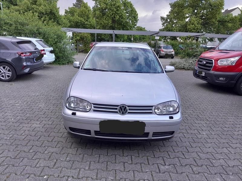 Gebraucht VW Golf IV 110 PS (80 kW) 2003 Silber Limousine
