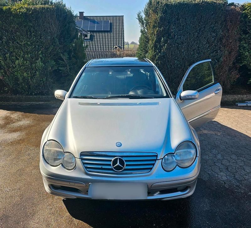 Gebraucht Mercedes C230 197 PS (144 kW) 2001 Grau Coupé