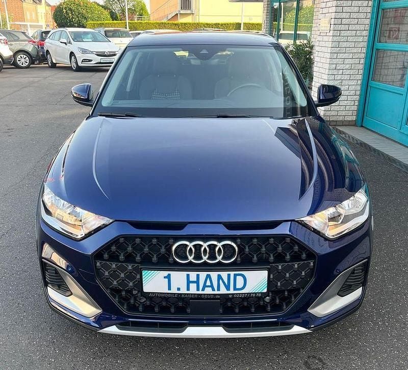 Gebraucht Audi A1 Sport 110 PS (80 kW) 2024 Blau SUV