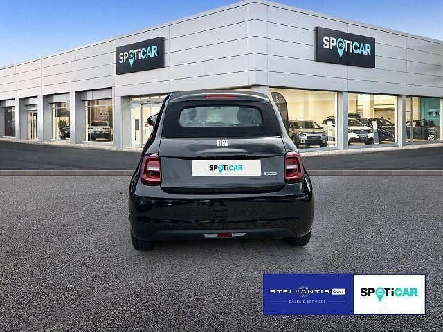 Gebraucht Fiat 500e 86 kW (118 PS) 2023 Schwarz Kleinwagen