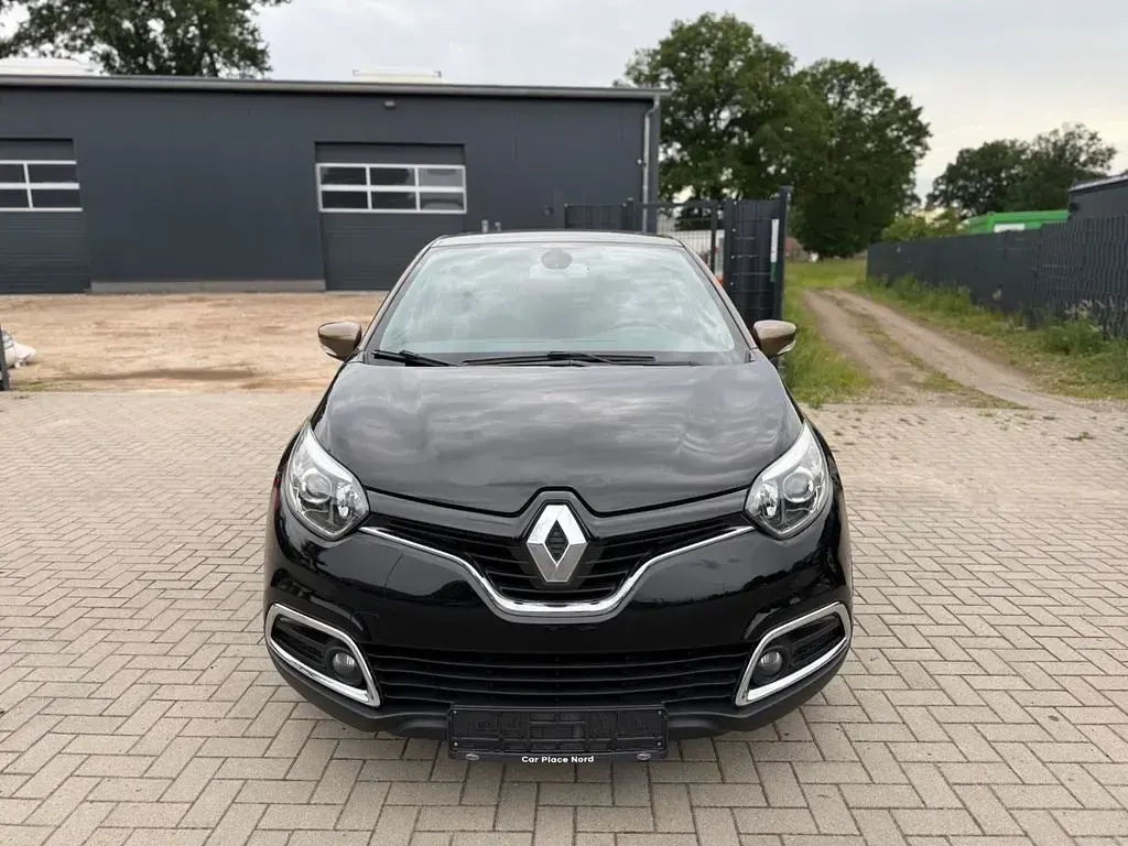 Gebraucht Renault Captur Elysee 110 PS (80 kW) 2015 Schwarz SUV