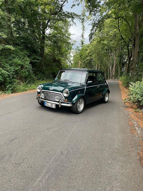 Grün Gebraucht 1995 Mini 1300 Kleinwagen | 16.750 € - Bild 1/4