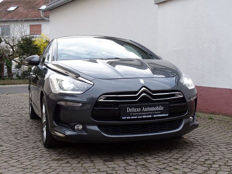 Gebraucht Citroën DS5 So Chic 156 PS (114 kW) 2015 Grau Kleinwagen