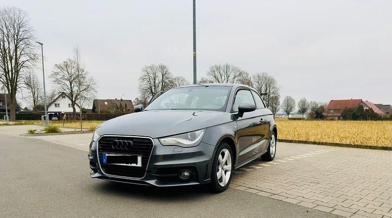 Gebraucht Audi A1 S-Line 122 PS (89 kW) 2013 Grau Kleinwagen