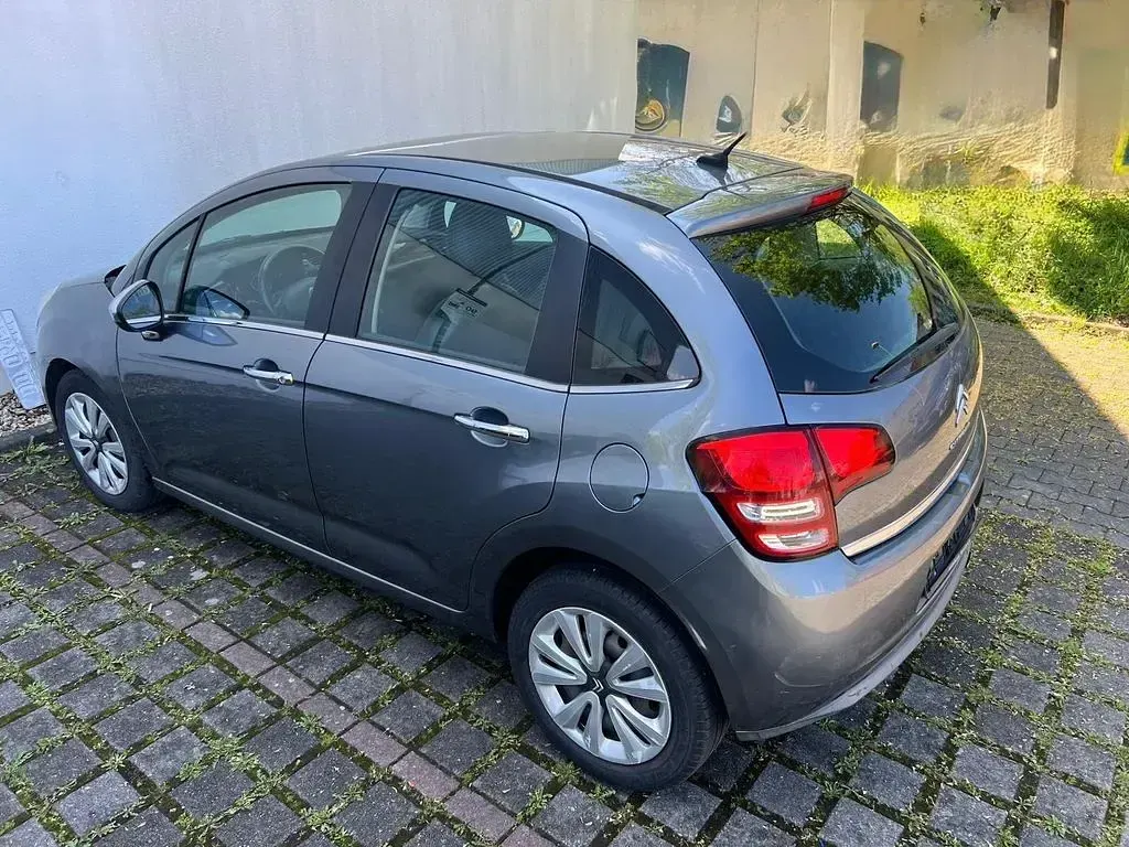 Usado Citroën C3 95 CV (69 kW) 2012 Gris Berlina