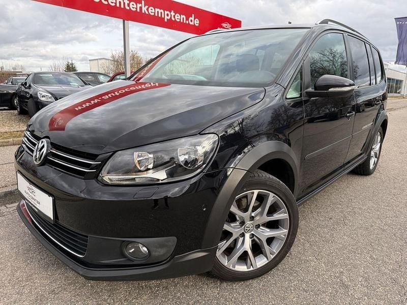 Gebraucht VW Touran Cross 140 PS (102 kW) 2015 Schwarz Van / Kleinbus