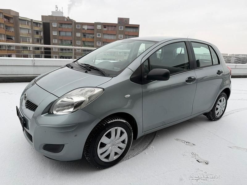 Gebraucht 2010 Toyota Yaris Kleinwagen | 2.750 € (Fairer Preis) - Bild 1/4