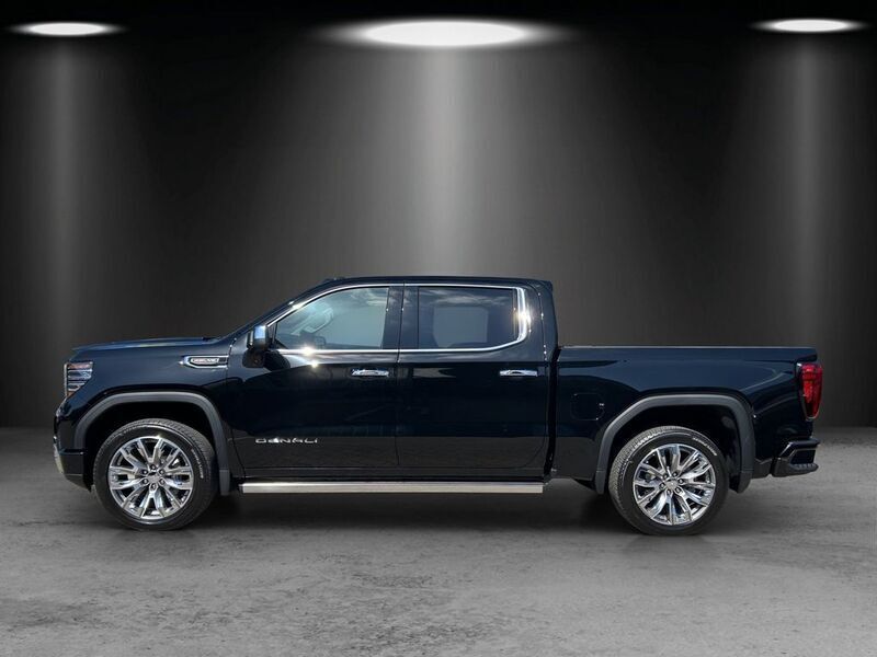 Ny GMC Sierra 426 HK (313 kW) 2025 Sort Pickup / Ladvogn