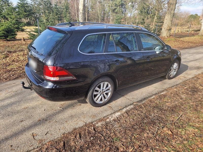 Gebraucht VW Golf VII Style 105 PS (77 kW) 2012 Schwarz Kombi