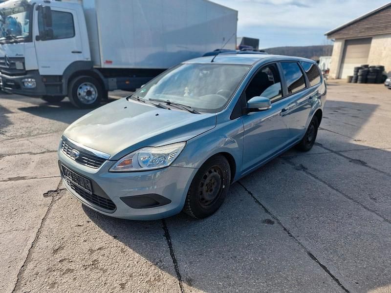 Gebraucht Ford Focus 101 PS (74 kW) 2008 Grün Kombi