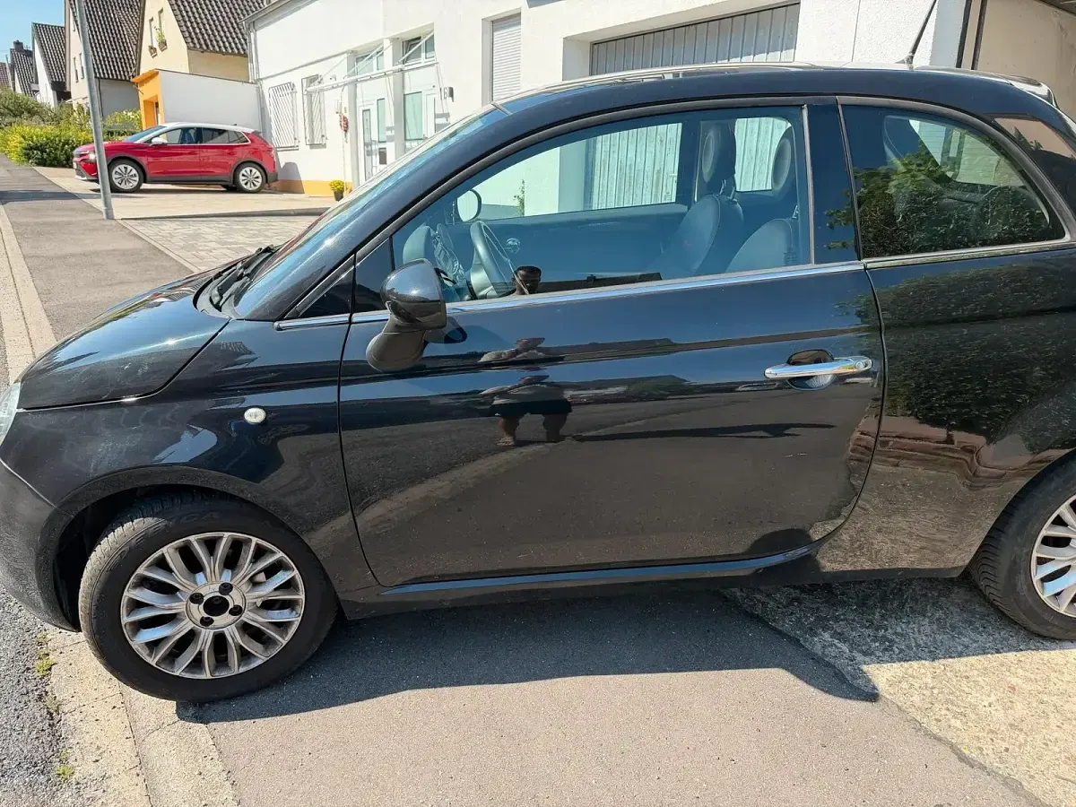 Gebraucht Fiat 500 69 PS (50 kW) 2014 Schwarz Kleinwagen