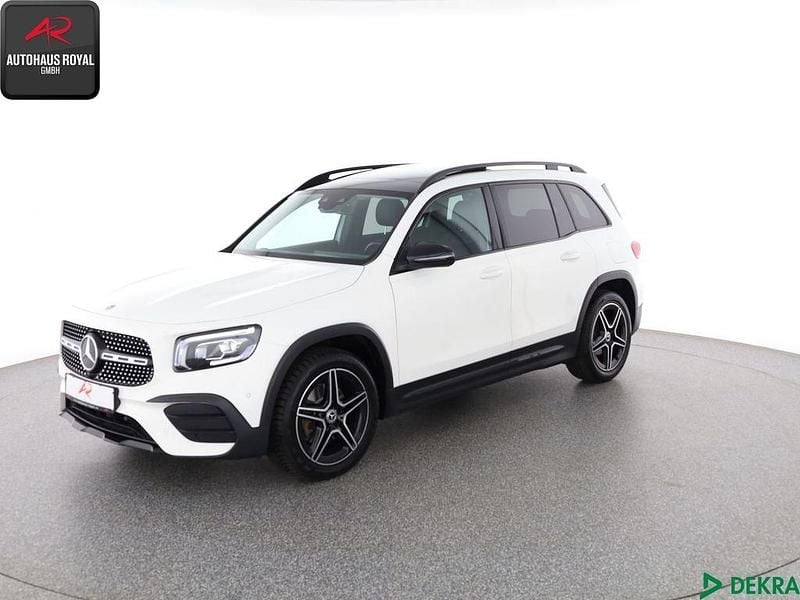 Weiss Gebraucht 2023 Mercedes GLB200 AMG SUV | 35.480 € (Fairer Preis) - Bild 1/4