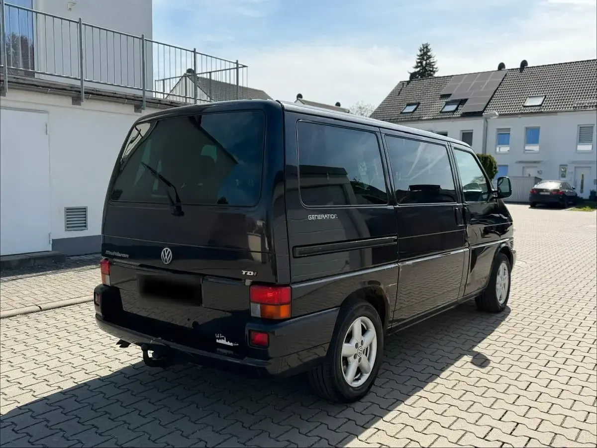 Używany VW T4 151 KM (111 kW) 2002 Czarny Van