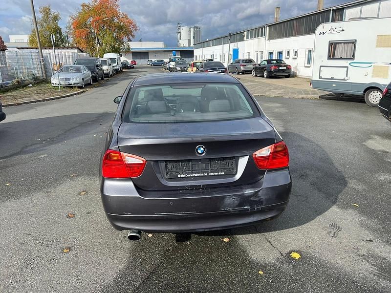 Usata BMW 320 150 CV (110 kW) 2005 Grigio Berlina