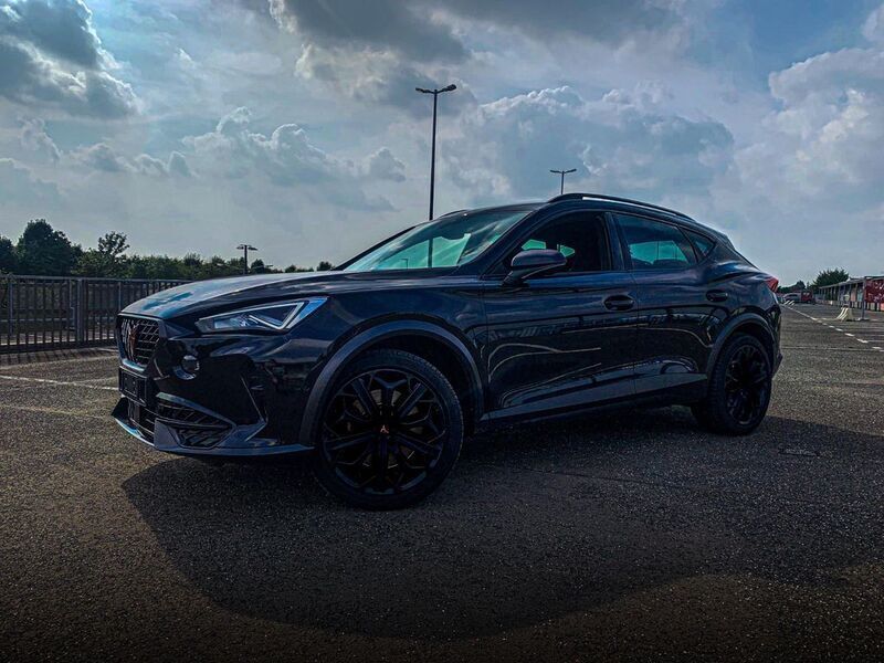 Schwarz Gebraucht 2023 Cupra Formentor VZ SUV | 36.990 € (Teuer) - Bild 1/2