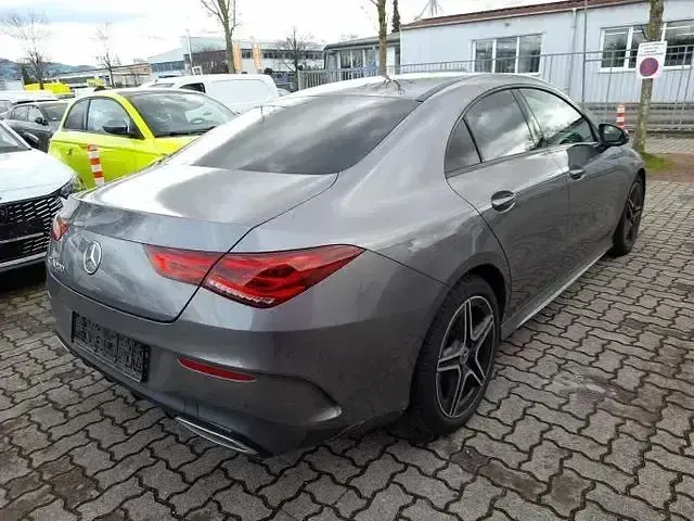 Gebraucht Mercedes CLA200 AMG line 163 PS (119 kW) 2022 Andere Coupé
