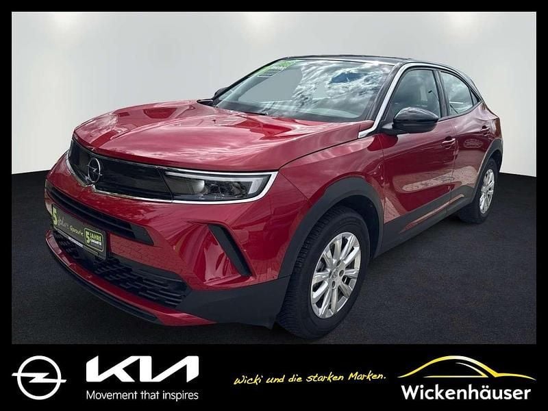 Power rot/kosmos rot Gebraucht 2022 Opel Mokka-e Edition SUV | 17.490 € (Guter Preis) - Bild 1/4
