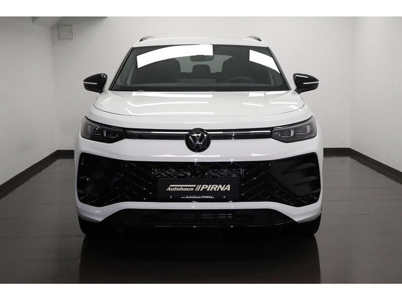 Usata VW Tayron R-line 150 CV (110 kW) 2025 Bianco SUV