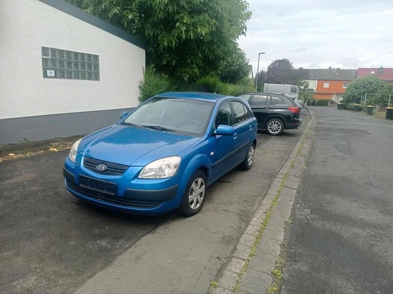 Blau Gebraucht 2007 Kia Rio 2 Limousine | 1.850 € - Bild 1/4